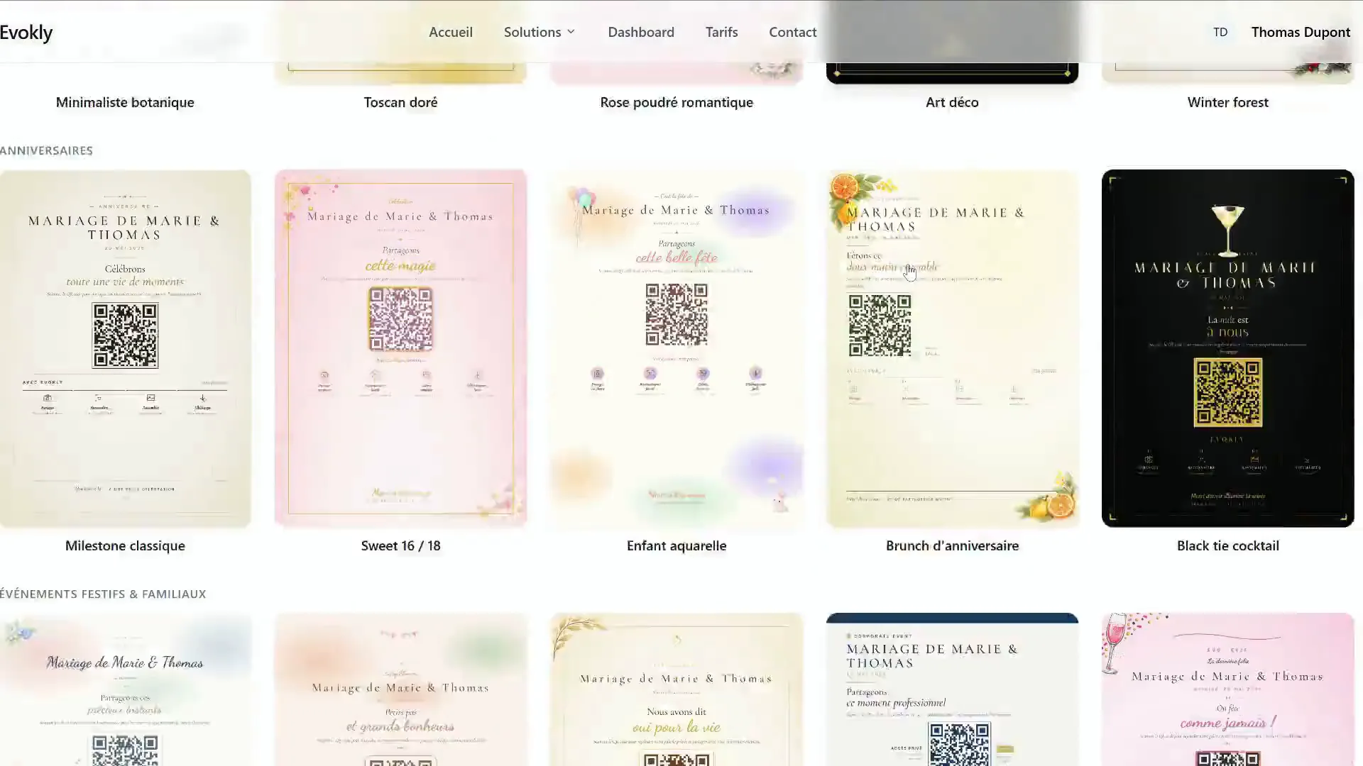 Modèles d'affiches QR code Evokly, personnalisables aux couleurs de votre marque